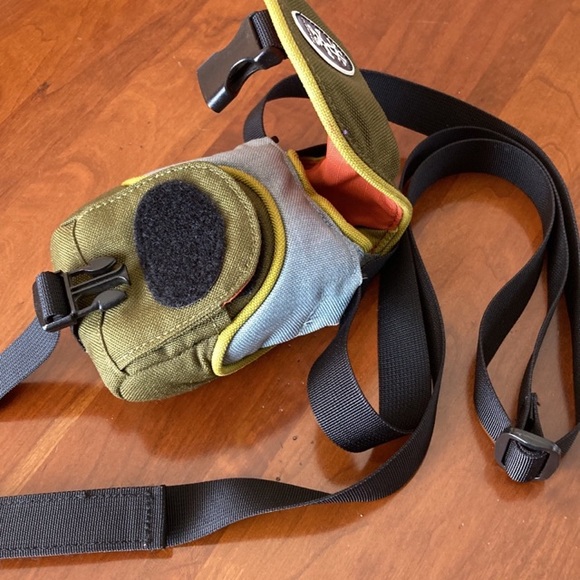 Crumpler camera bag - Picture 3 of 7